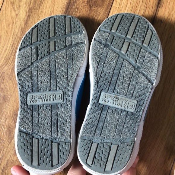 Boys sperrys - Picture 4 of 5